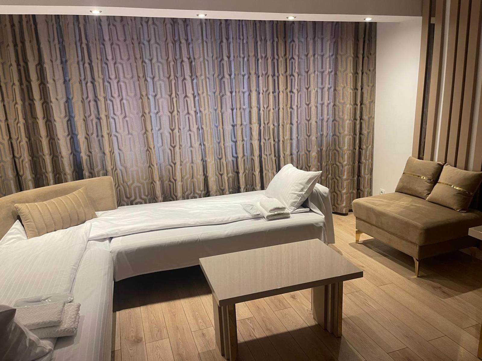Elegant Suite - Titan Park Bukurešť Exteriér fotografie